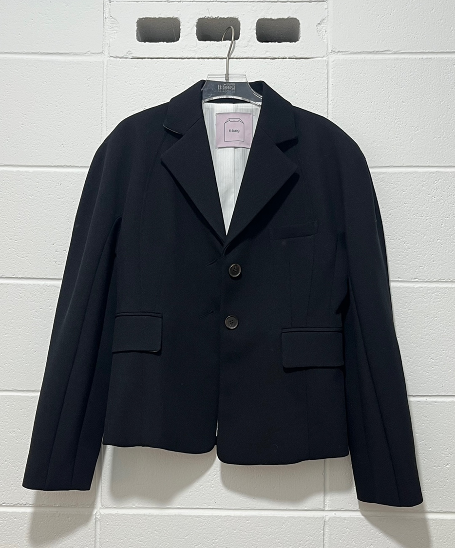 ROUND JACKET