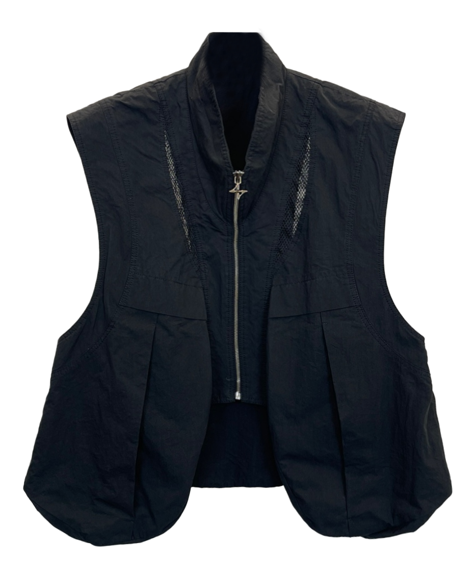 MESH CUT NYLON VEST